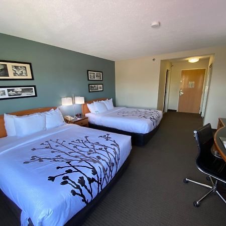 Sleep Inn & Suites Davenport - Quad Cities מראה חיצוני תמונה