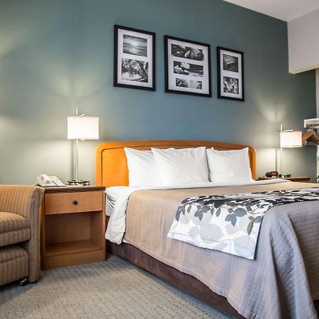 Sleep Inn & Suites Davenport - Quad Cities מראה חיצוני תמונה