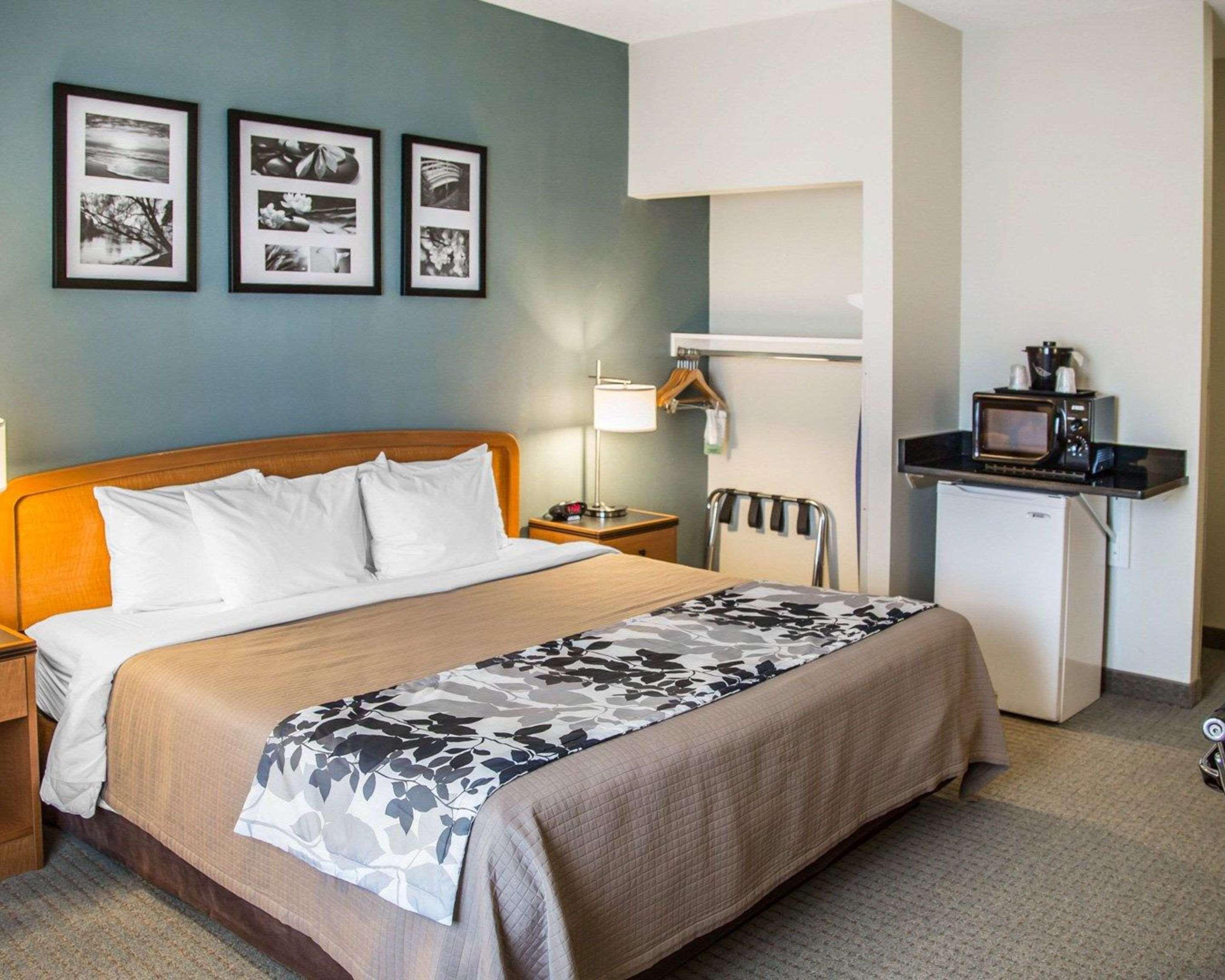 Sleep Inn & Suites Davenport - Quad Cities מראה חיצוני תמונה