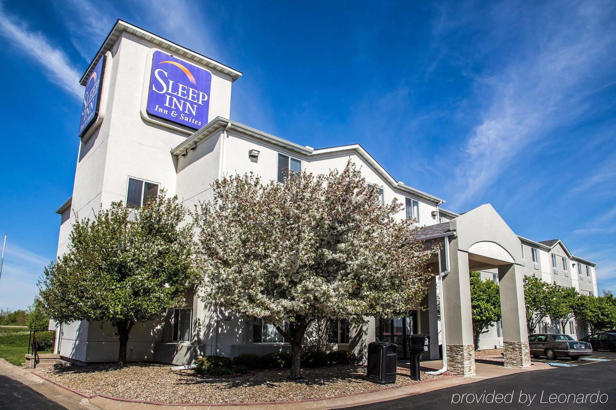 Sleep Inn & Suites Davenport - Quad Cities מראה חיצוני תמונה