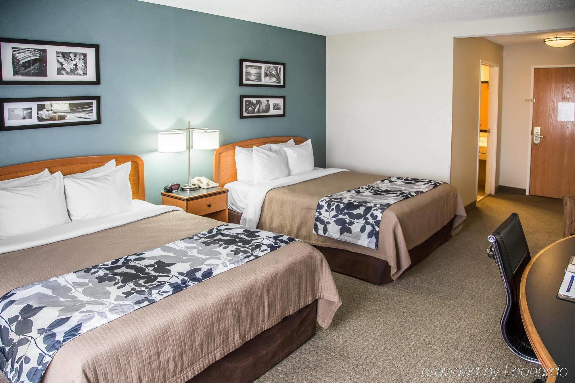 Sleep Inn & Suites Davenport - Quad Cities מראה חיצוני תמונה